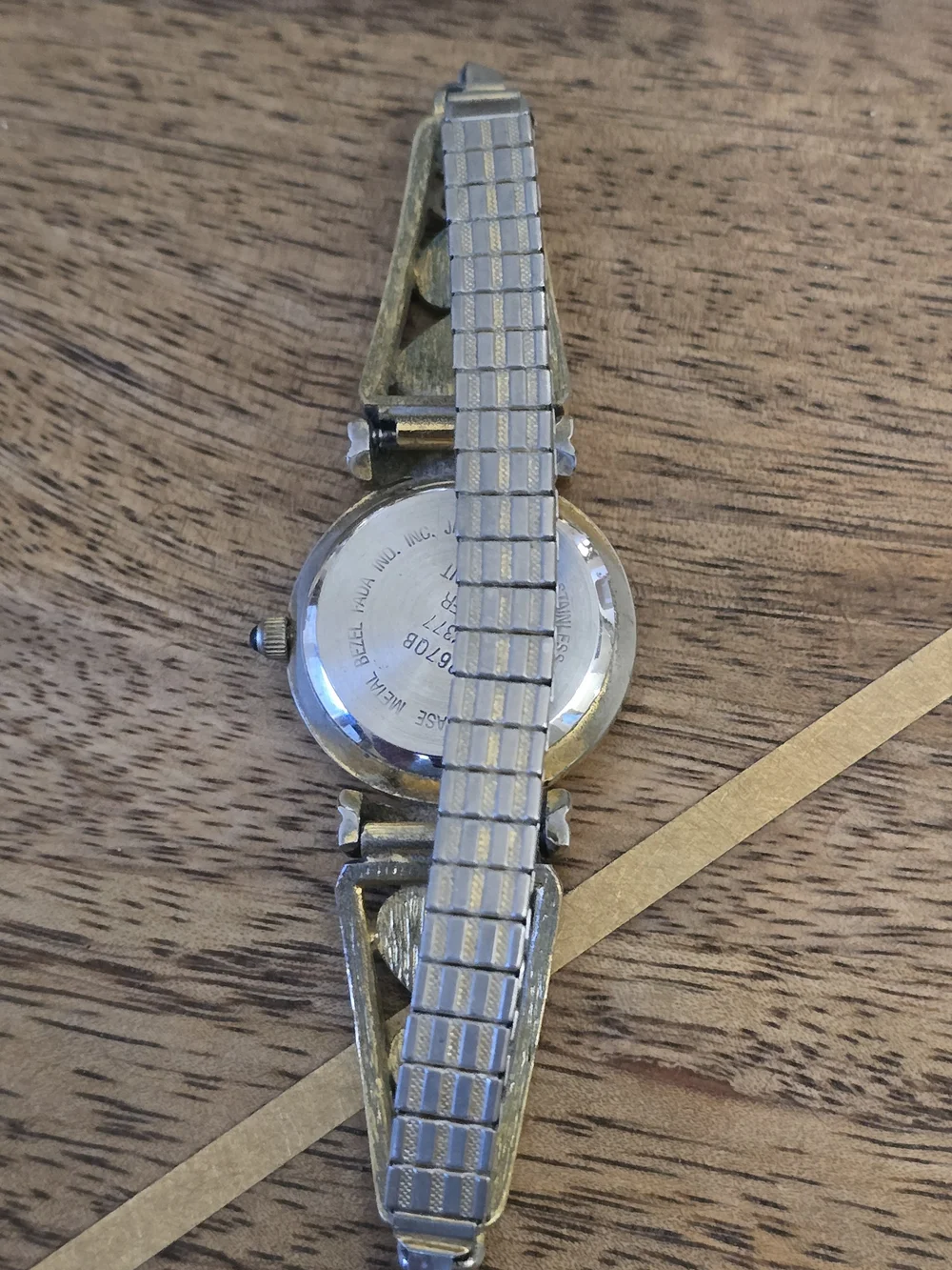 Abalone Heart Inlay Women's Bracelet Watch - Iridescent Green and Gold Accents